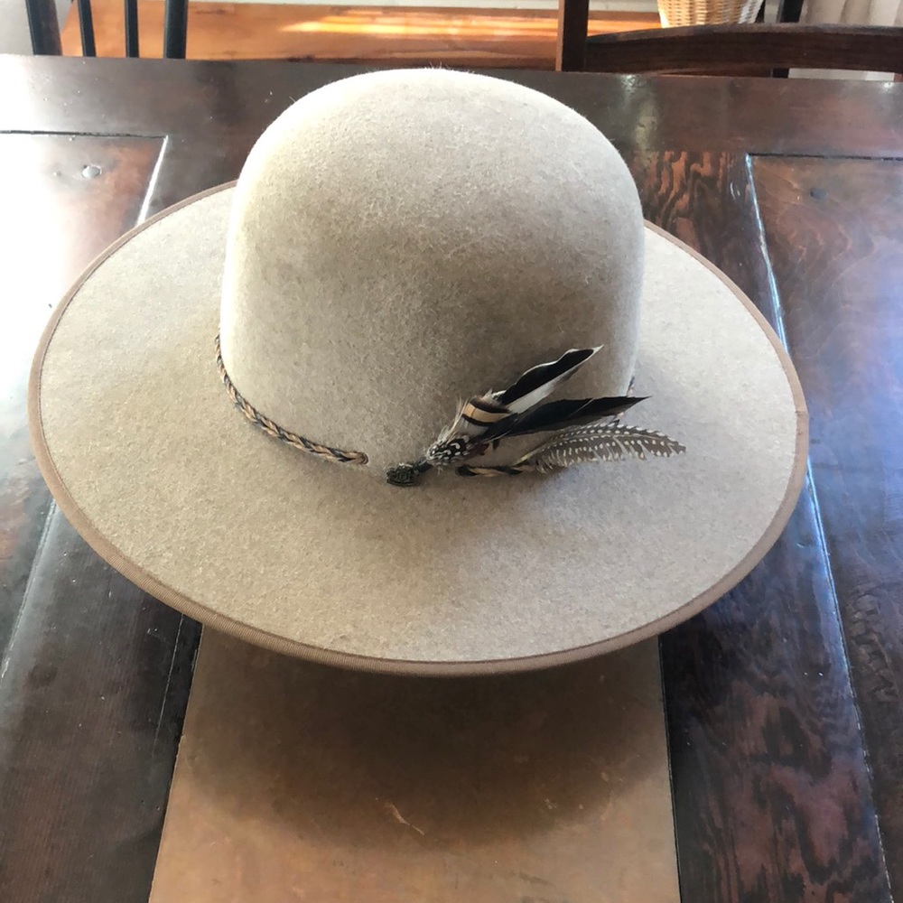 Biltmore hat